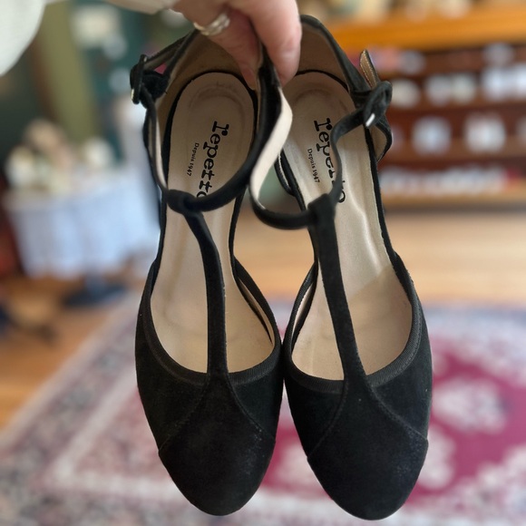 Repetto Black T-Strap Heels - Picture 2 of 6